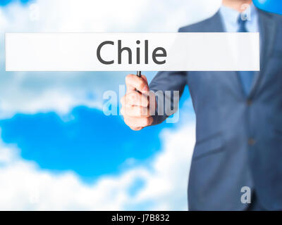 Chile - Geschäftsmann Hand mit Schild. Wirtschaft, Technologie, Internet-Konzept. Stock Foto Stockfoto