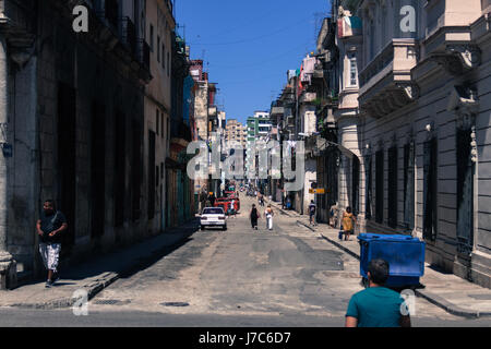 Straßenszene in Alt-Havanna, Kuba Stockfoto