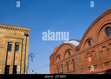 Berlin Beige Mauerwerk Brauerei Berg Turm Kulturindustrie industrielle Stockfoto