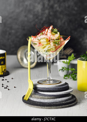 Kartoffel-Garnelen-cocktail Stockfoto