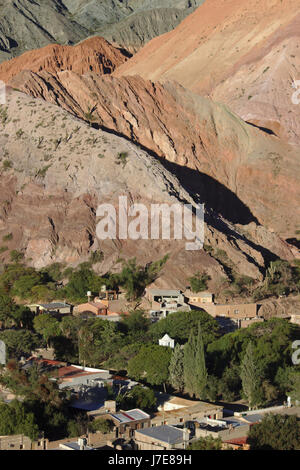 Purmamarca, Cerro de Los Siete Colores, Quebrada de Humahuaca, Argentinien Stockfoto