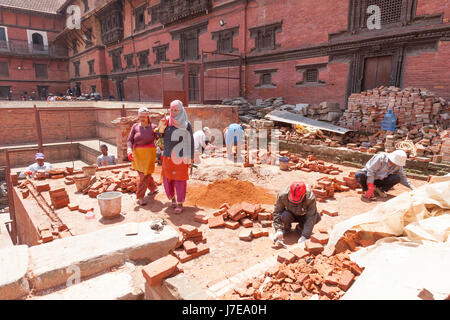 Rekonstruktion und Reparatur von Patan im Kathmandu-Tal nach dem Erdbeben 2015 Stockfoto