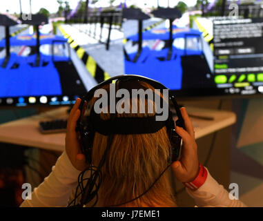 Prag, Tschechische Republik. 24. Mai 2017.  Virtueller und erweiterter Realität zweitägigen Festival VR Fest in Prag, Tschechische Republik, 24. Mai 2017.  Bildnachweis: CTK/Alamy Live-Nachrichten Stockfoto