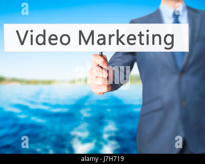 Video-Marketing - Business-Mann Anzeichen. Wirtschaft, Technologie, Internet-Konzept. Stock Foto Stockfoto