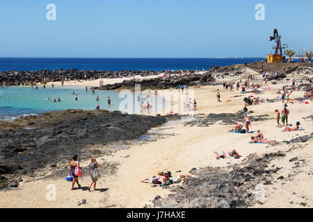 Lanzarote beach - Costa Teguise, Lanzarote, Kanarische Inseln, Europa Stockfoto