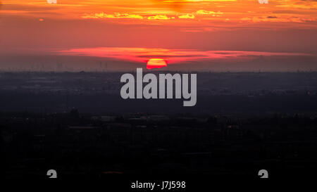 Sonnenuntergang über Po-Ebene - Padana Flachland Italien Stockfoto