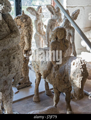 Verschiedene Skulpturen im Sophie ryder studio Stockfoto