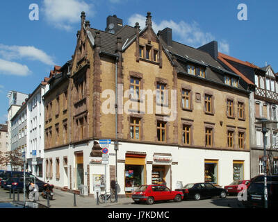 Dieser Eintrag bezieht sich auf eine Veranstaltung oder ein Foto, das am 4. Mai 2011 in der Foersterstraße aufgenommen wurde. 30 in Saarbrücken, Deutschland. Weitere Einzelheiten wären erforderlich, um die genaue Art des Dokuments oder Bildes zu klären, die mit der lokalen Geschichte oder einem bedeutenden Ereignis zusammenhängen könnten. Stockfoto