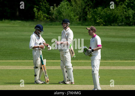 Hochschulsport, UK - Herren cricket Stockfoto