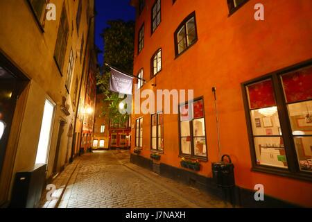 Stockholm. 23. Mai 2017. Foto aufgenommen am 23. Mai 2017 zeigt die Nachtansicht von der alten Stadt von Schwedens Hauptstadt Stockholm. Mit einer Geschichte von mehr als 700 Jahre alt, die Altstadt von Stockholm hat viele altehrwürdige Gebäude und Straßen. Bildnachweis: Gong Bing/Xinhua/Alamy Live-Nachrichten Stockfoto