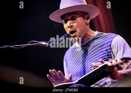 Las Vegas, NV, USA. 25. Mai 2016.  Ben Harper and The Innocent Criminals in Brooklyn Bowl in Las Vegas, NV am 25. Mai 2017. Bildnachweis: Erik Kabik Fotografie/Medien Punch/Alamy Live-Nachrichten Stockfoto