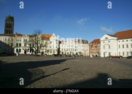 2012.02.26.094722 Marktplatz Wismar Stockfoto