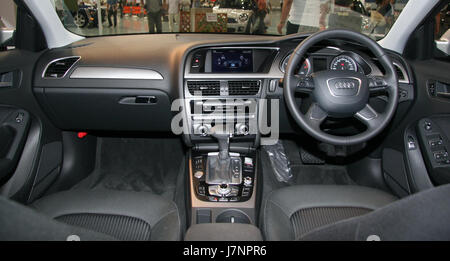 Audi A4 B8 2012 Innenraum Stockfoto