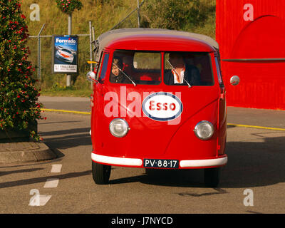 1956 Volkswagen Transporter T1 2slash26 Pickup pic3 Stockfoto