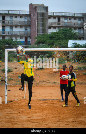 Dieser Titel bezieht sich wahrscheinlich auf ein Foto oder Video, das während eines Fußballtrainings am 14. Januar 2012 aufgenommen wurde und einen Aspekt des Trainingsprozesses oder der Veranstaltung feststellt. Stockfoto