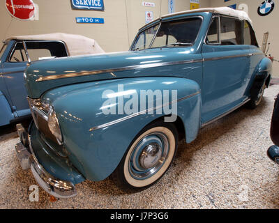 1942 Ford 76 Club Cabriolet pic11 Stockfoto