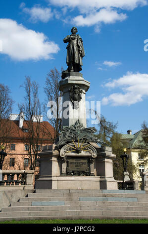 Statue von Adam Mickiewicz in Warschau, Polen © Wojciech Strozyk / Alamy Stock Foto Stockfoto