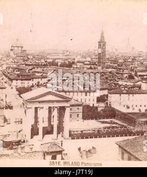 Dieses Fotowerk von Giacomo Brogi mit dem Titel „Milano Panorama“ erfasst einen detaillierten Blick auf Mailand, Italien und zeigt seine Landschaft und urbanen Merkmale. Stockfoto