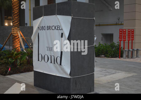 1080-Anleihe auf Brickell Schild Stockfoto