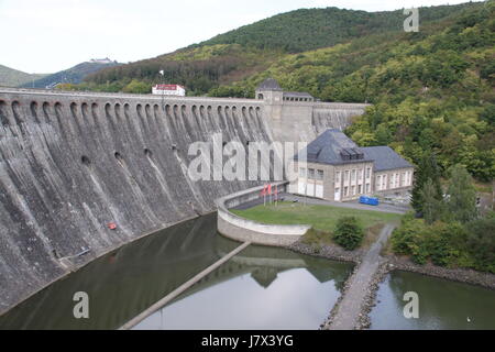 Stausee-Wasserkraft-Emblem Sperrfeuer schöne beauteously schöne Reise Stockfoto