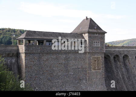 Stausee-Wasserkraft-Emblem Sperrfeuer schöne beauteously schöne Reise Stockfoto