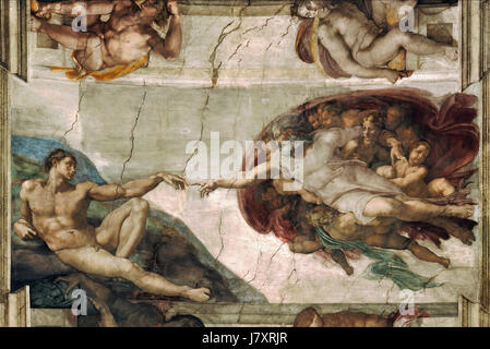 Die „Schöpfung Adams“ ist ein Fresko von Michelangelo, das sich an der Decke der Sixtinischen Kapelle im Vatikan befindet. Es zeigt die biblische Schöpfungsgeschichte aus dem Buch Genesis, in der Gott Adam das Leben schenkt. Stockfoto