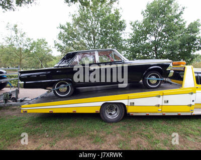 1962 Ford Fairlane, niederländischer Lizenz Registrierung AE 11 32 p2 Stockfoto