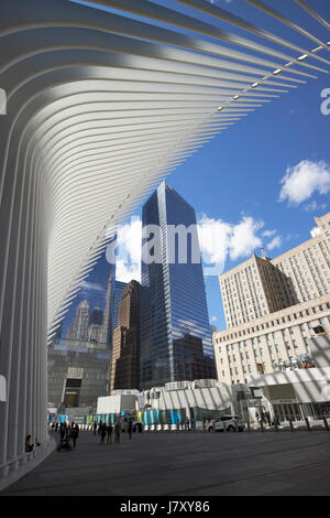 World Trade Center Verkehrsknotenpunkt und Einkaufszentrum Westfield World Trade Center bekannt als das Oculus New York Vereinigte Staaten Stockfoto