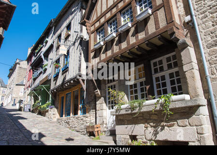 Mittelalterliche Gebäude in der Rue du Jerzual, Dinan, Bretagne Stockfoto