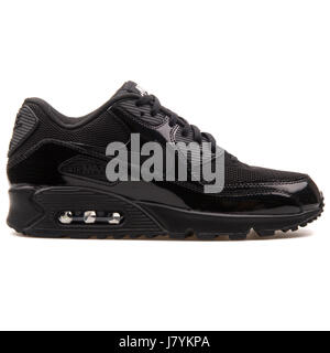 Nike WMNS Air Max 90 Premium Damen Schwarz glänzend Sneakers - 443817-002 Stockfoto