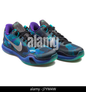 Nike Kobe X blau Herren Basketball Sneakers - 705317-305 Stockfoto