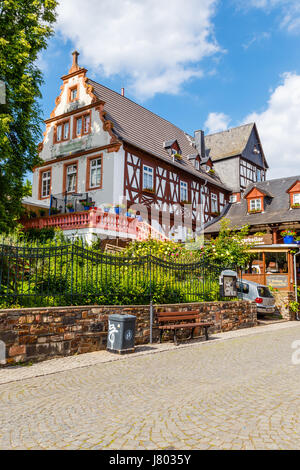 Die Kneipe "Winzerkeller" in Rüdesheim am Rhein, Hessen, Deutschland. 22. Mai 2017. Stockfoto