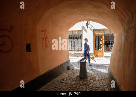 Mittelalterliche Altstadt in Stockholm. Die historische Altstadt ist eine wichtige touristische Attraktion. Stockfoto