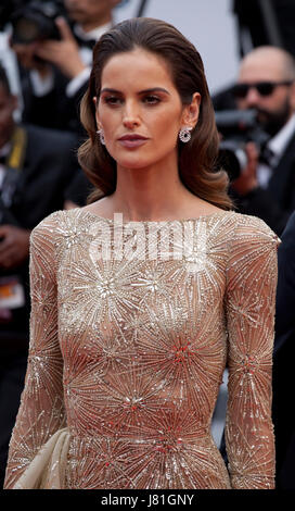 Cannes, Frankreich. 26. Mai 2017. Izabel Goulart bei doppelten L'amant Gala-Vorführung auf dem 70. Cannes Film Festival Freitag, 26. Mai 2017, Cannes, Frankreich. Bildnachweis: Doreen Kennedy/Alamy Live-Nachrichten Stockfoto