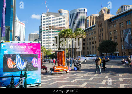 Sydney, Australien, Freitag, 26. Mai 2017. Vorbereitungen in Circular Quay für Vivid 2017 läuft vom 26. Mai bis 17. Juni an Standorten in ganz Sydney. Bildnachweis: Martin Beere/Alamy Live News Stockfoto