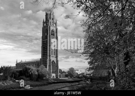 Herbst Sonnenuntergang, St Botolphs Kirche (Boston Stump), Boston Stadt, Grafschaft Lincolnshire, England, UK Stockfoto