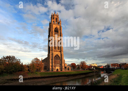 Herbst Sonnenuntergang, St Botolphs Kirche (Boston Stump), Boston Stadt, Grafschaft Lincolnshire, England, UK Stockfoto