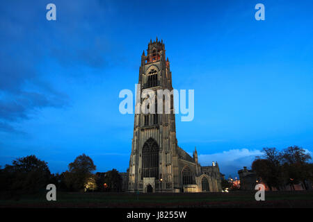 Blick über St. Botolphs Kirche (Boston Stump), Abenddämmerung Boston Stadt, Grafschaft Lincolnshire, England, UK Stockfoto