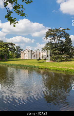 Haus und Garten von Compton Verney Kunstgalerie Warwickshire UK Stockfoto