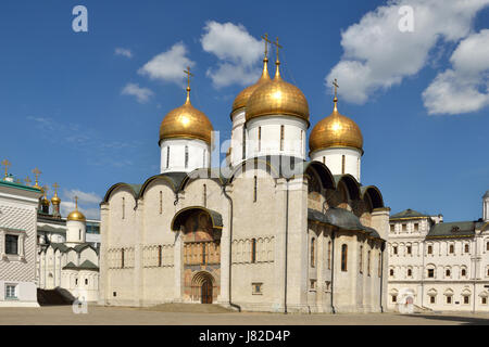 Uspenski-Kathedrale des Moskauer Kreml auch bekannt als Himmelfahrts-Kathedrale (1475-1479) am Domplatz. Russland Stockfoto