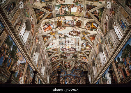 Vatikan, Rom - März 02, 2016: Interieur und architektonische Details der Sixtinischen Kapelle, März 02, 2016, Vatikan, Rom, Italien. Stockfoto