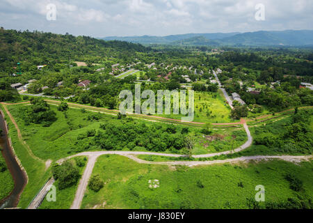 Landschaftsbild von Khun Dan Prakarn Chon Staudamm in der Provinz Nakhon Nayok, Thailand Stockfoto