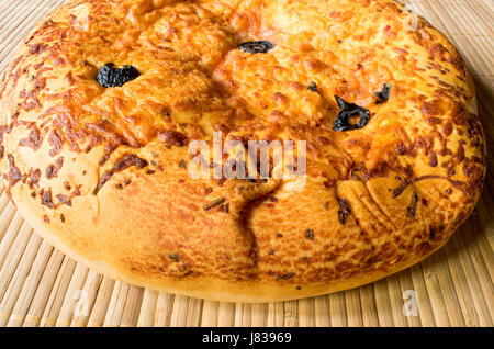 Focaccia oder rundes Brot Stockfoto