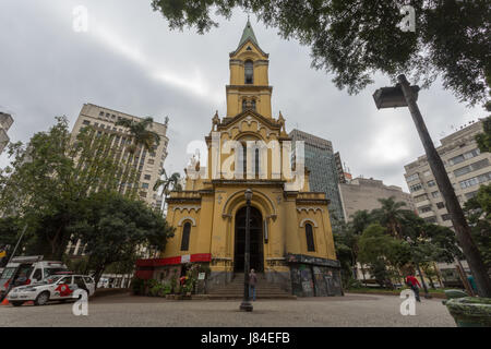 Igreja Nossa Senhora do Rosario Dos Homens Pretos, Largo do Paissandu, Sao Paulo, Brasilien Stockfoto