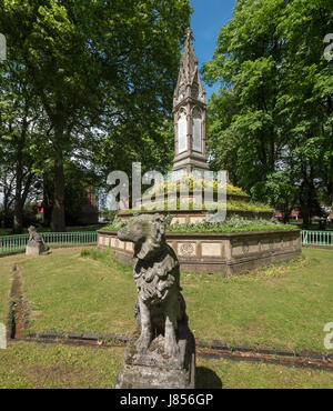 Denkmal, Angela Burdett-Coutts, einen wohlhabenden 19. Jahrhundert aristokratischen Philanthrop in St Pancras alte Kirche Friedhof in der Nähe von Kings Cross Stockfoto