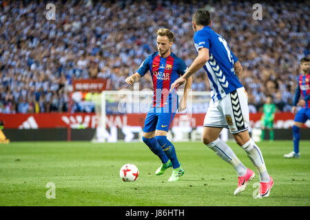 Madrid, Spanien. 27. Mai 2017. Ivan Rakitic (FC Barcelona) in Aktion während des Fußballspiels der Final des spanischen Königs Cup zwischen dem FC Barcelona und Deportivo Alaves in der Nähe von Calderon Stadion am 27. Mai 2017 in Madrid, Spanien. Bildnachweis: David Gato/Alamy Live-Nachrichten Stockfoto