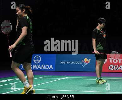 Gold Coast, Australien. 28. Mai 2017. Chinas Chen Qingchen (R) und Jia Yifan reagieren während der Frauen-Doppel-Match gegen Südkorea Chang Ye Na und So Hee Lee beim Finale zwischen China und Südkorea auf insgesamt BWF Sudirman Cup 2017 in Gold Coast, Australien, 28. Mai 2017. Chang Ye Na und So Hee Lee gewann 2: 0. Bildnachweis: Lui Siu Wai/Xinhua/Alamy Live-Nachrichten Stockfoto