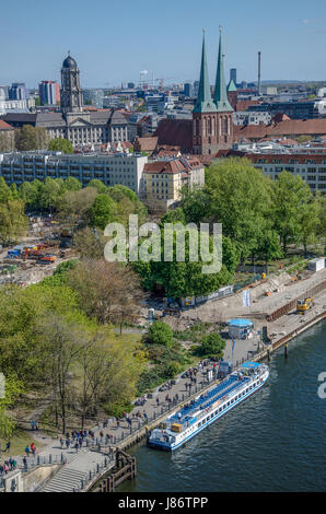 St. Nicholas' Church ist die älteste Kirche in Berlin, der Hauptstadt Deutschlands. Die Kirche liegt im östlichen Teil der Berliner City. Stockfoto