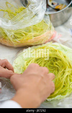 Roti Saimai (Zuckerwatte) ist Thai-Stil-Zuckerwatte Stockfoto