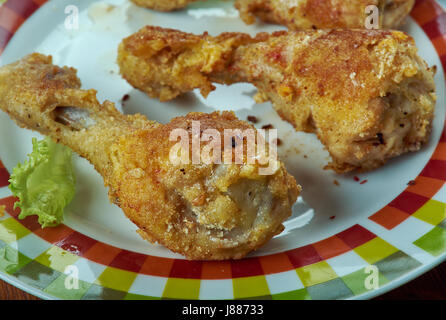 Backhendl - knuspriges Wiener Backhendl. Wiener Küche Stockfoto